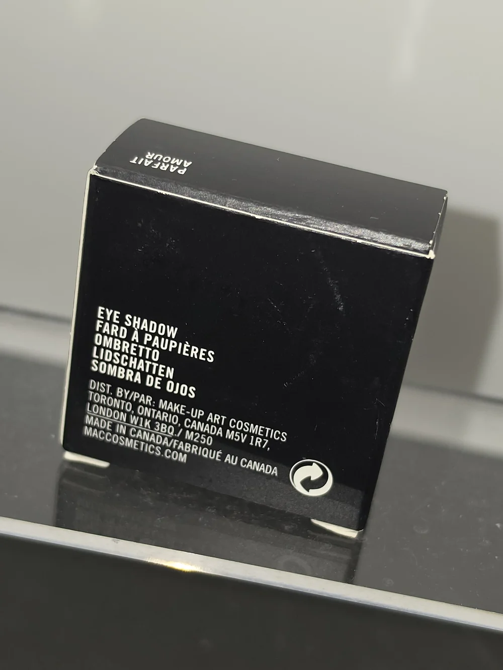 VINTAGE MAC EYESHADOW- 